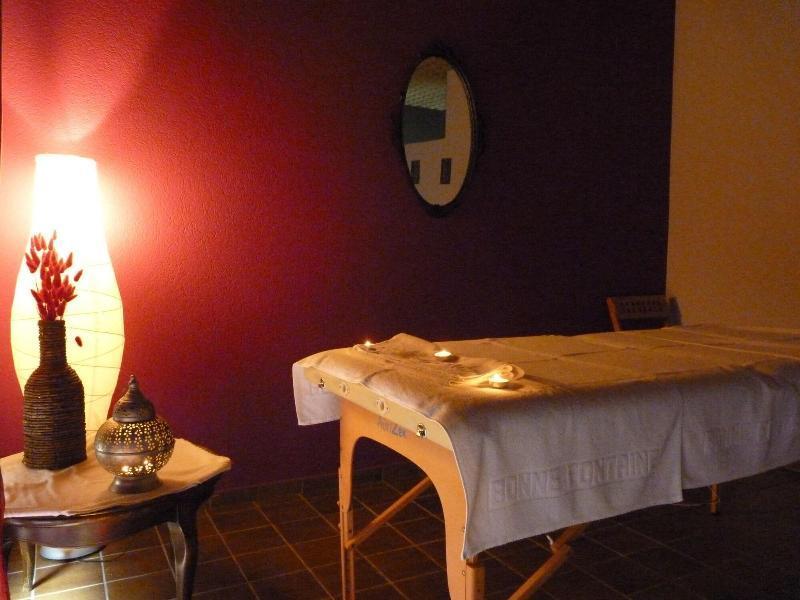 Logis Hotel Notre-Dame De Bonne Fontaine Danne-et-Quatre-Vents エクステリア 写真